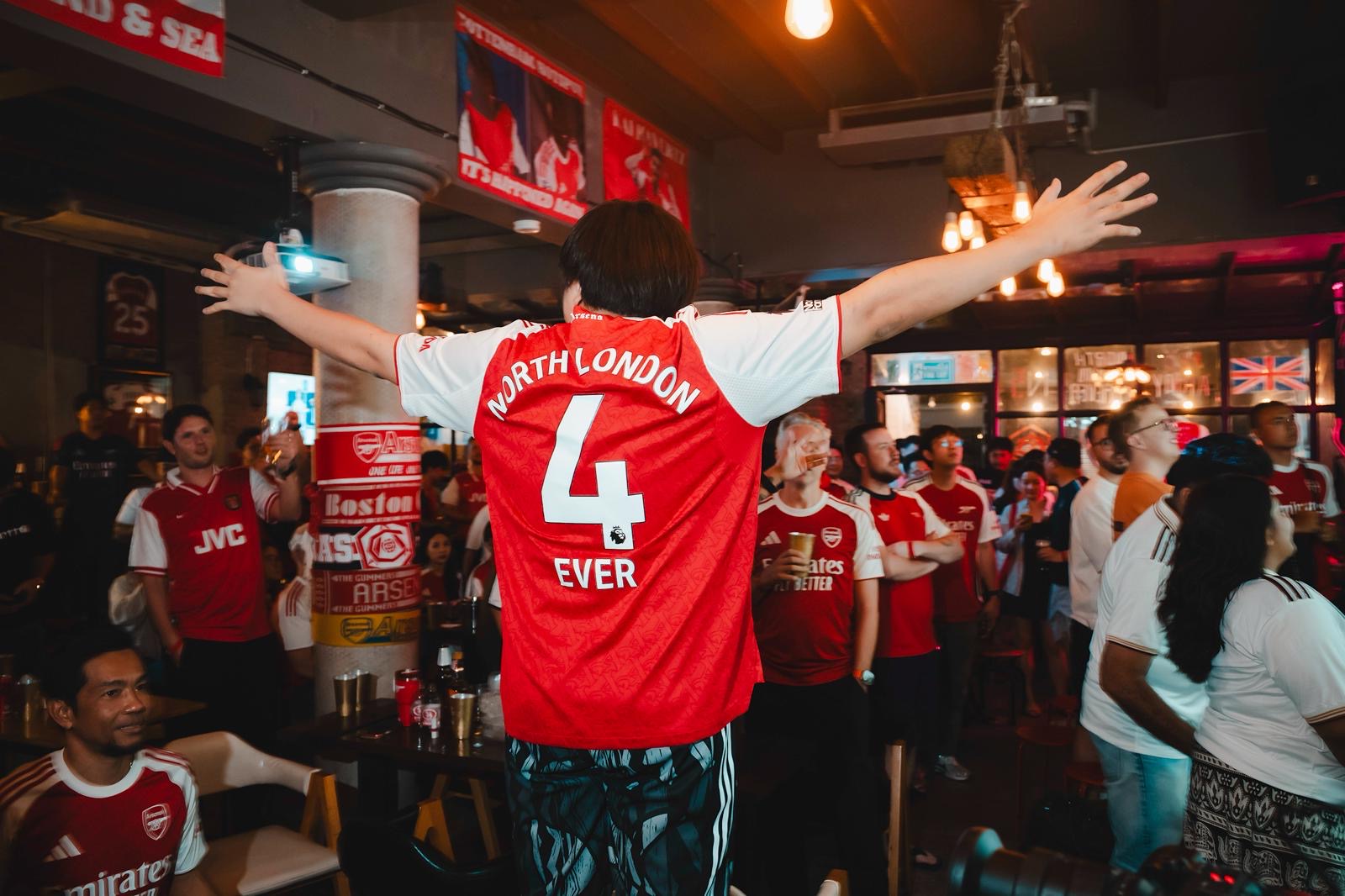 Arsenal Bangkok supporters