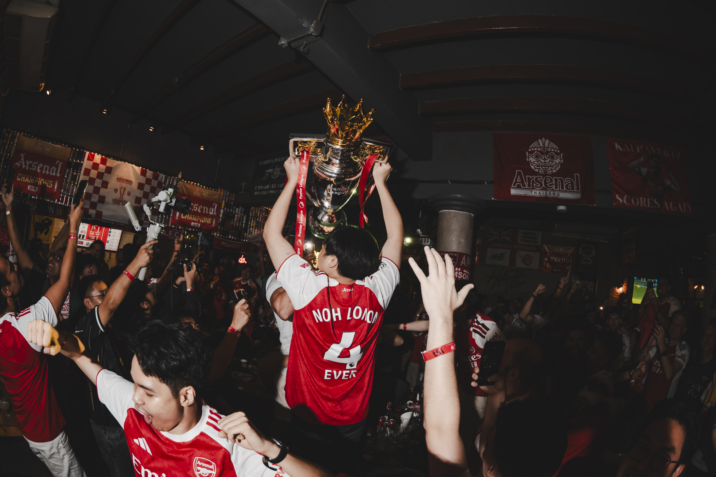 Arsenal Bangkok supporters